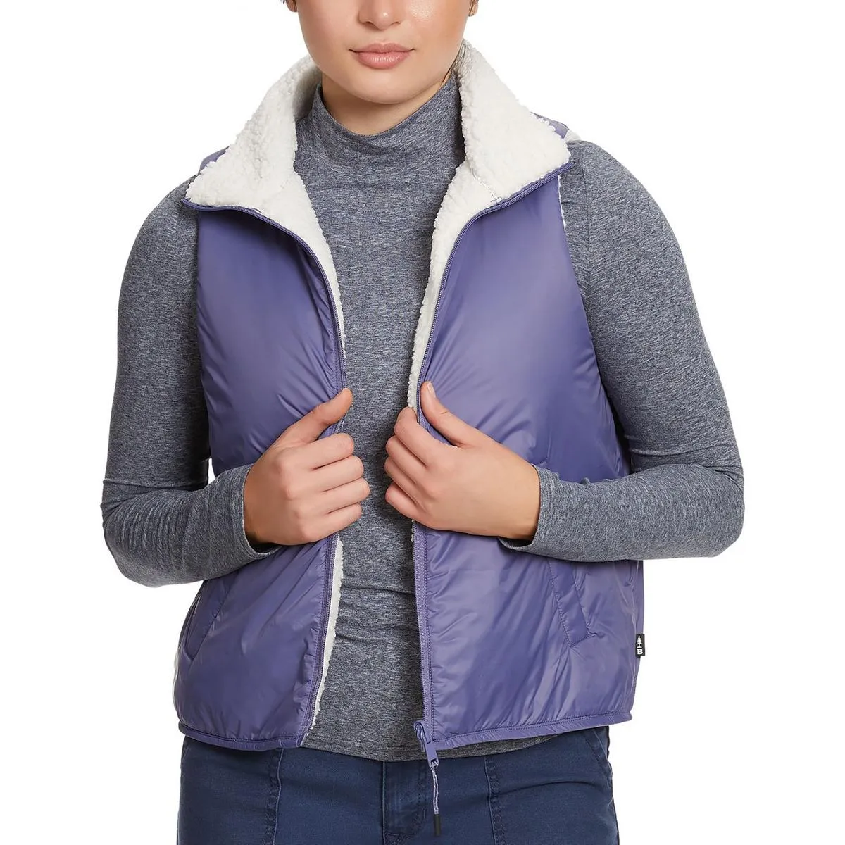 BASS OUTDOOR Womens Reversible Sherpa Puffer Vest