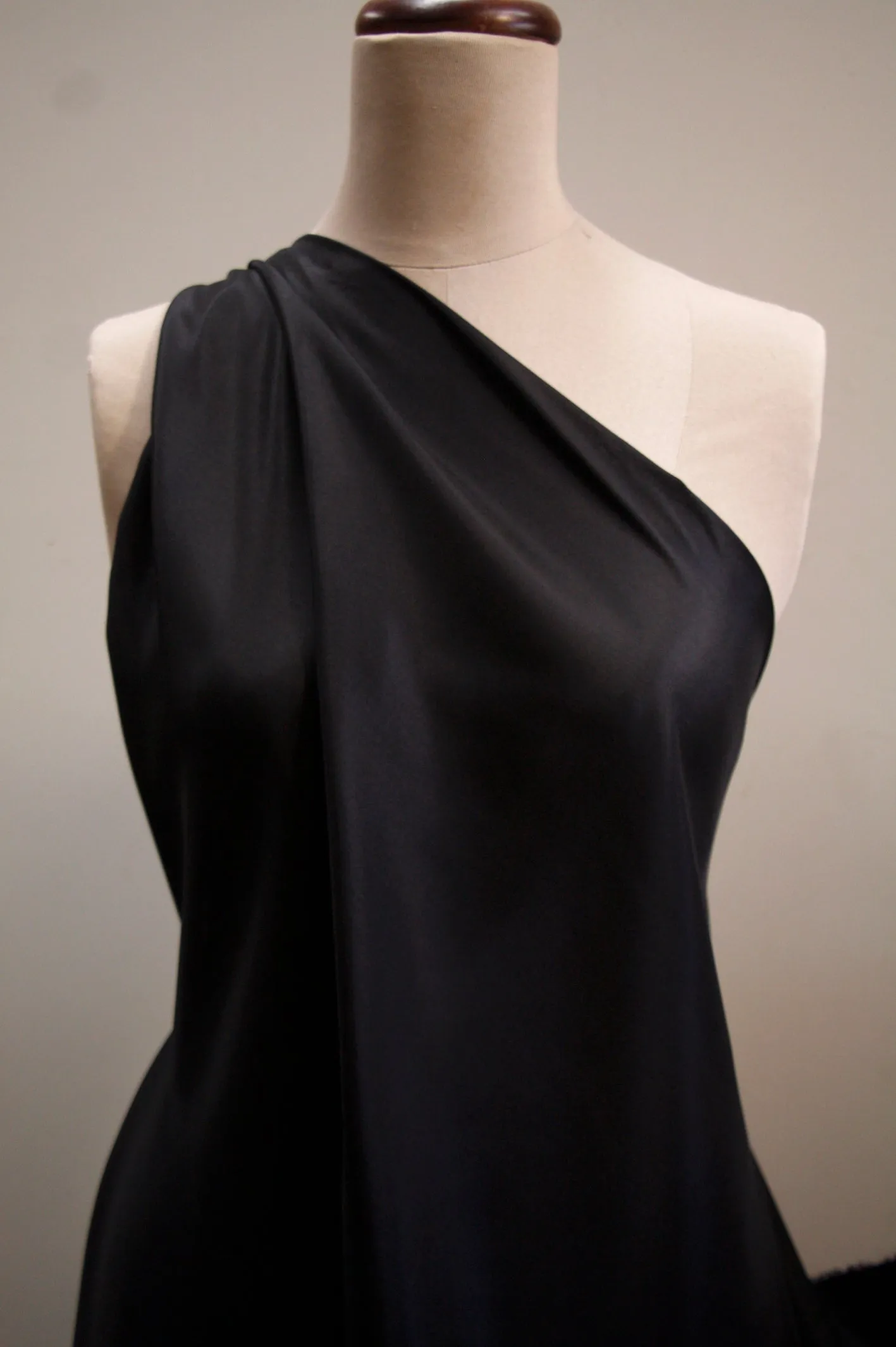 Black Silk Habutai (140cm wide)