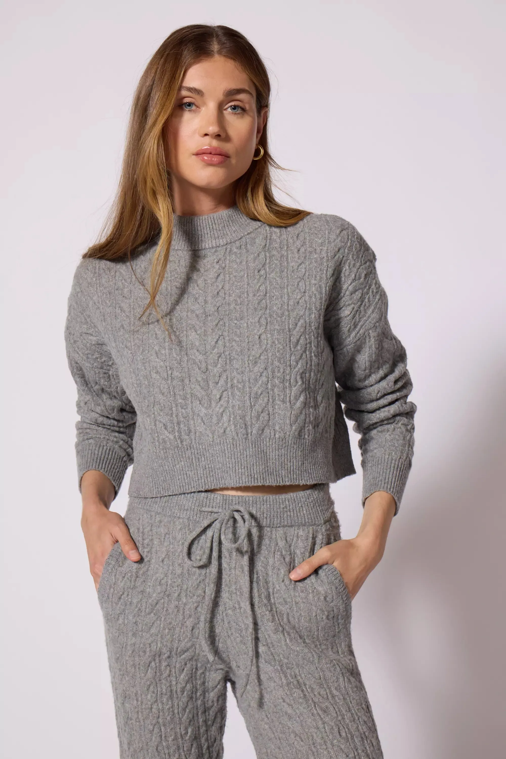 Cable Knit Cropped Sweater - Htr Steel Grey