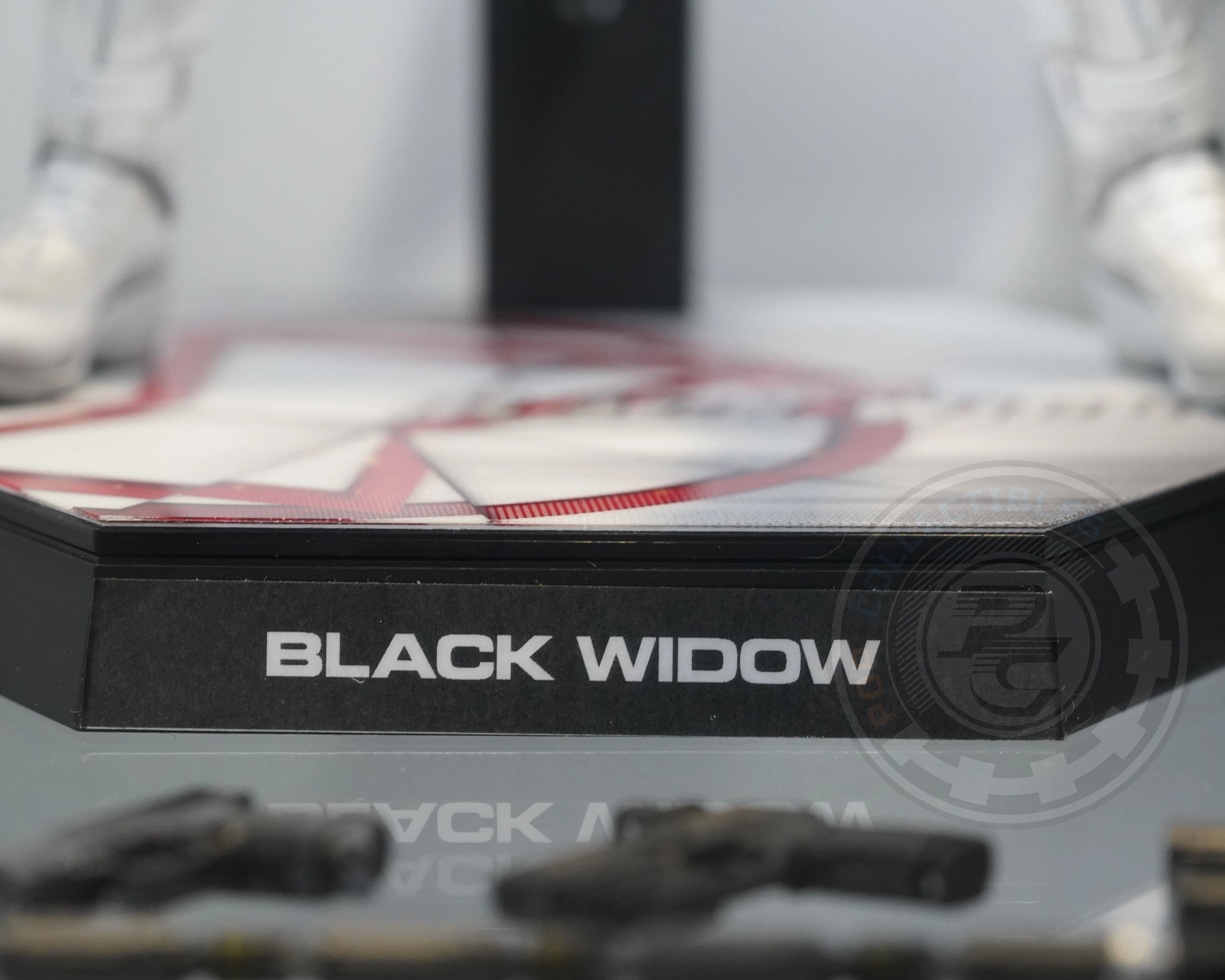 Hot toys MMS601 Black Widow Snow Suit