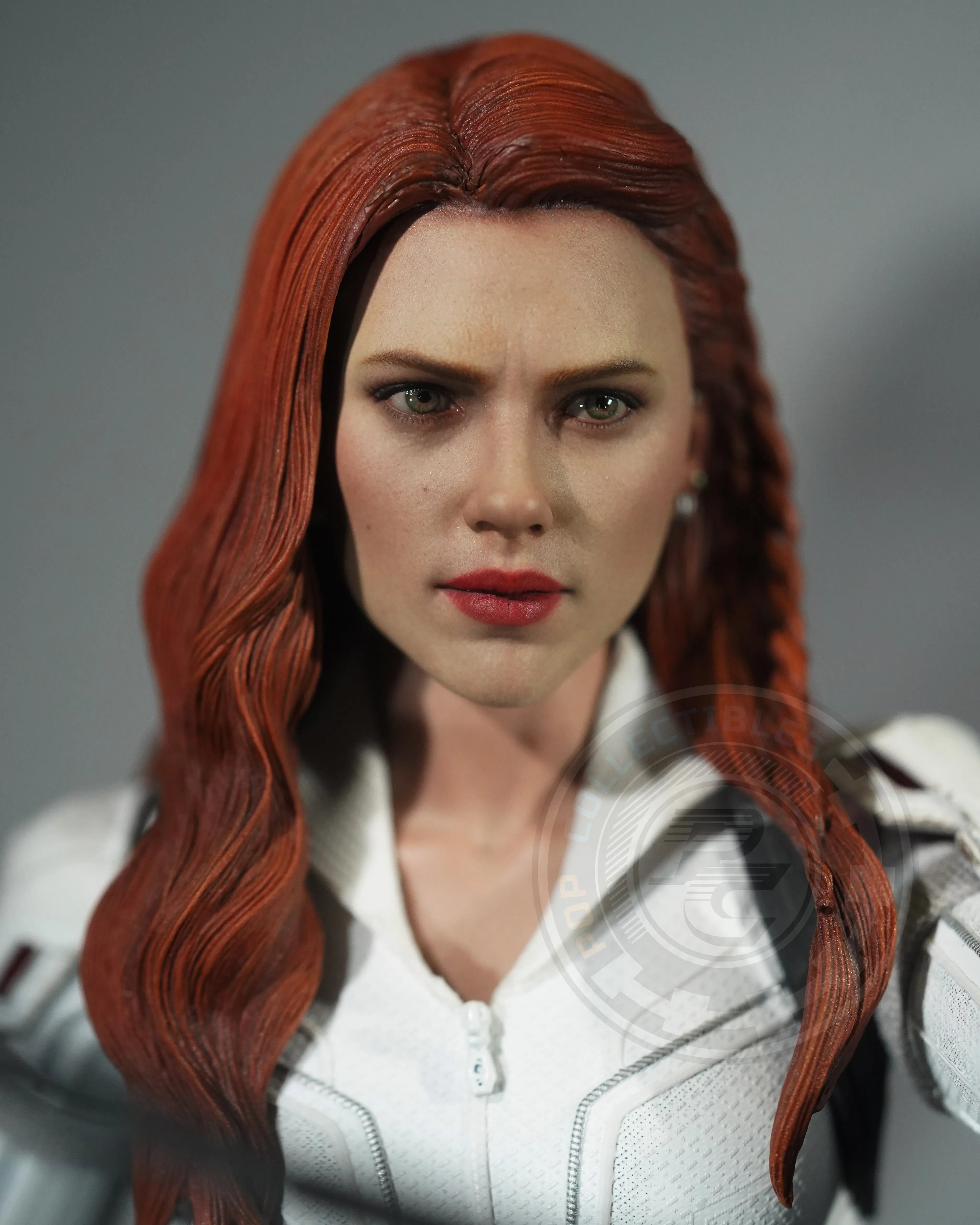 Hot toys MMS601 Black Widow Snow Suit