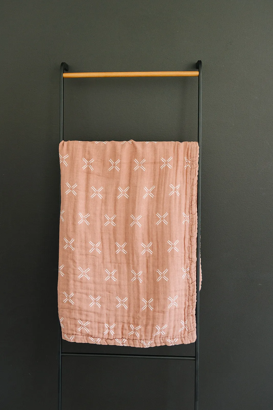 Just Peachy Muslin Quilt