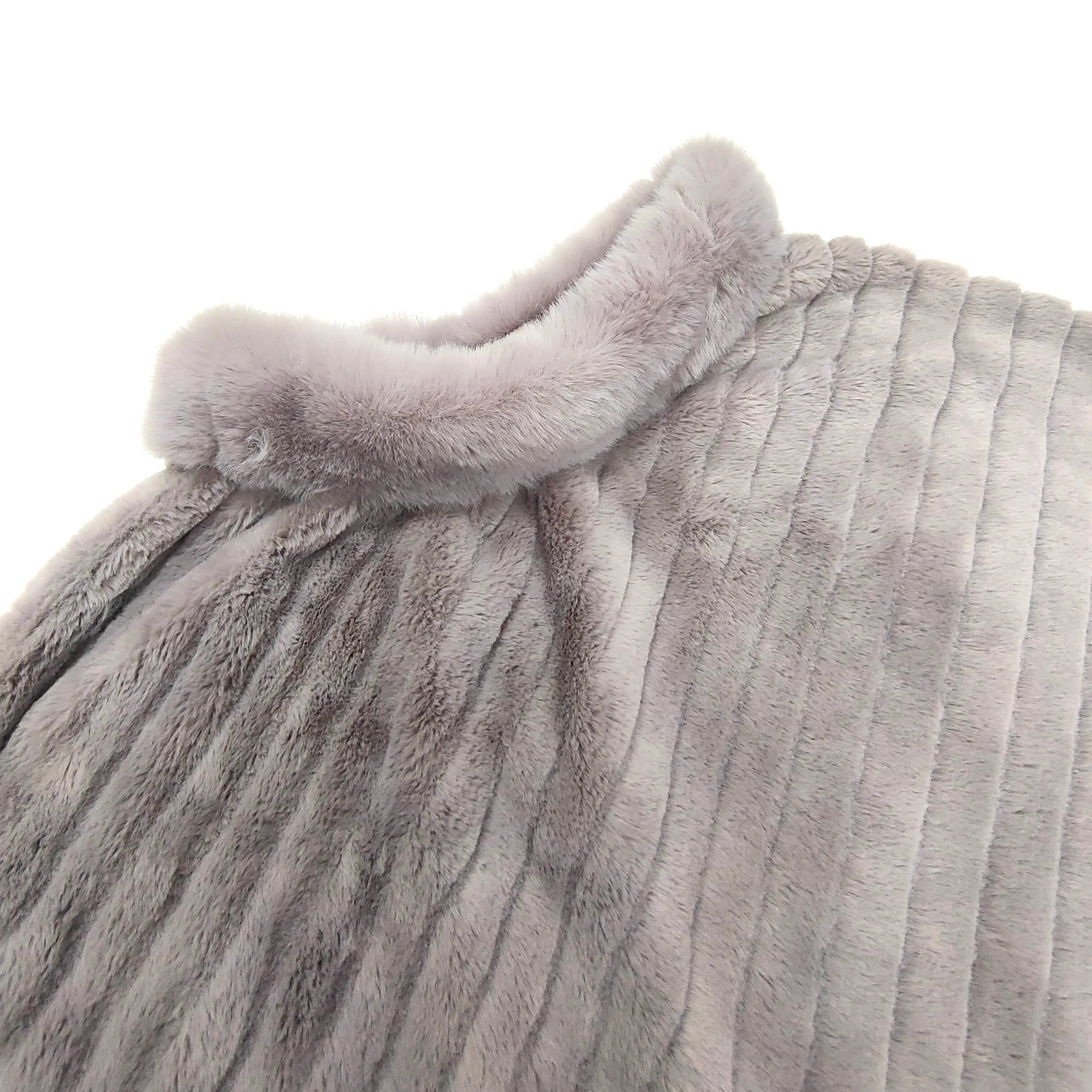 Mattice - Faux Fur Poncho with Collar - Grey