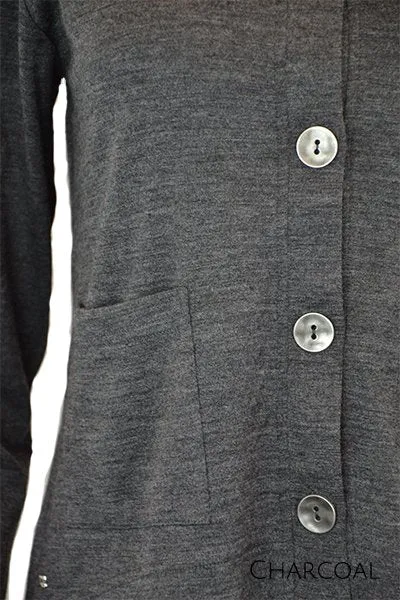 MERINO CRESCENT HEM CARDIGAN WITH POCKETS LONG SLEEVES ROUND NECK CHARCOAL