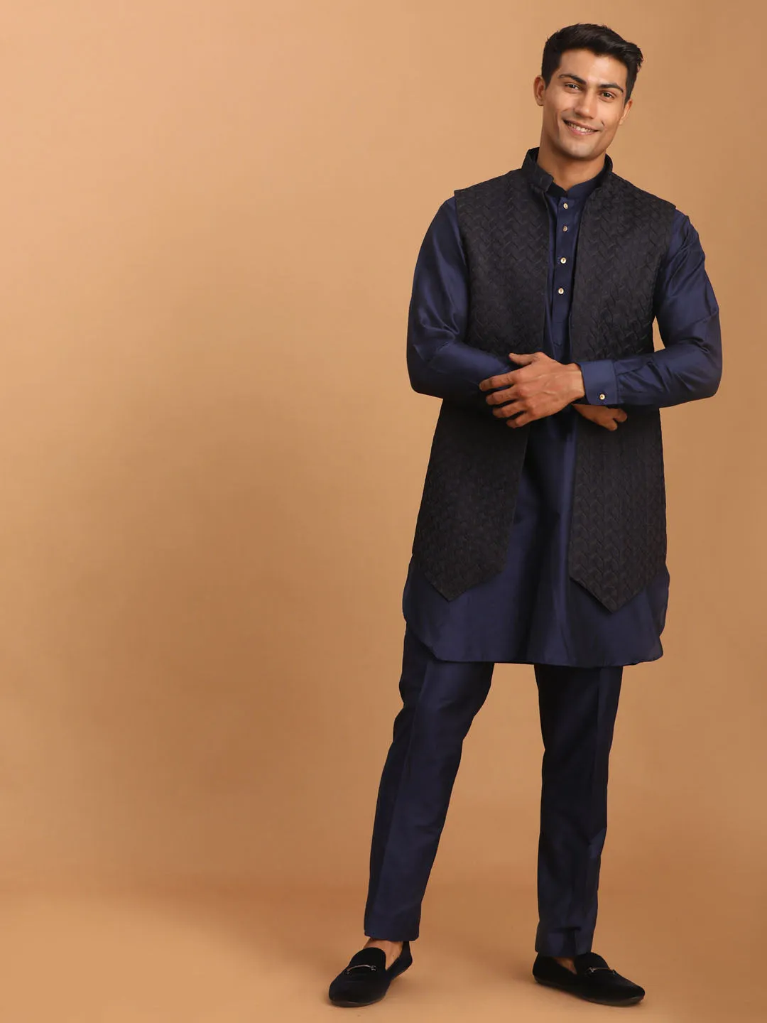 Vastramay Men's Blue Woven Jacket Set