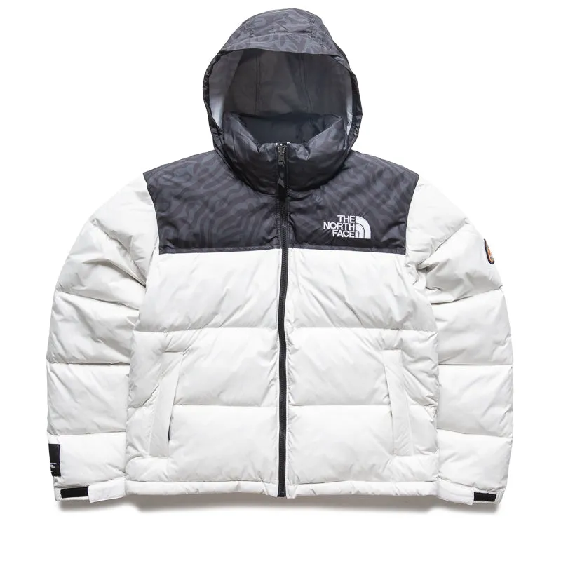 Women's The North Face 1996 Retro Nuptse Jacket - White Dune/Black